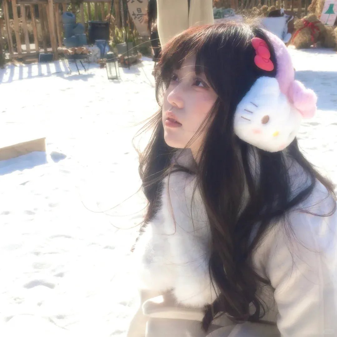 玫瑰于灰烬中重绽